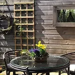 Cosy On Quiet Near *