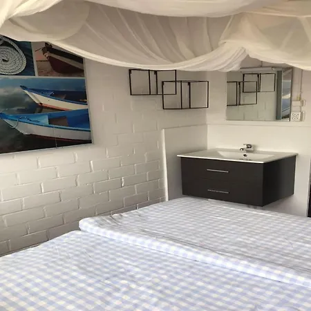 Cosy On Quiet Near Nyaraló